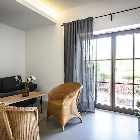 Gutshof Superior 4-7 Personen Bastorf